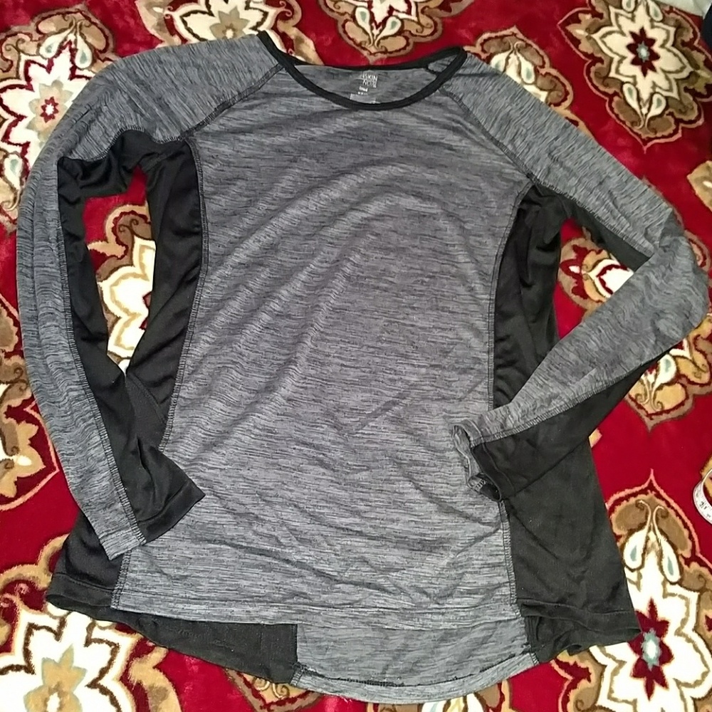 Danskin Now Long sleeve shirt